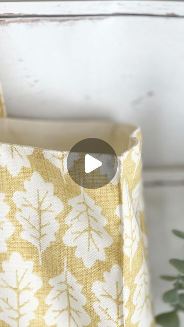 Boxed Bag Pattern, Shopping Bags Diy Free Pattern, Shopping Bag Patterns To Sew, How To Make Shopping Bags, Box Bottom Bag Tutorial, Cloth Bags Pattern, How To Make A Bag, Shopping Bag Sewing Pattern, Diy School Bag