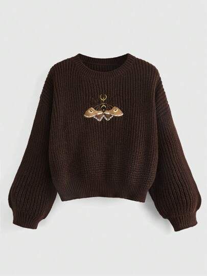 Brown Clothes Aesthetic, Cute Autumn Outfits, Hippie Embroidery, Brown Clothes, Sweater Embroidery, Coffee Sweater, Dark Academia Fashion, Embroidery Sweater, Butterfly Embroidery