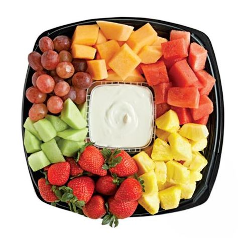 Fruit Tray With Dip, Fruit Tray Ideas, Luncheon Menu, Smoked Sausage Recipes, Fruit Platter Designs, Food L, Delicious Snacks, Clean Food, Delicious Snacks Recipes