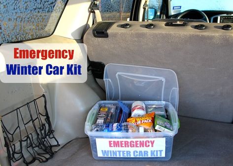 Diy Emergency Kit, Winter Car Kit, Emergency Car Kit, Small Luxury Cars, Cars Accessories, Car Emergency Kit, Winter Car, First Cars, Car Buying Tips