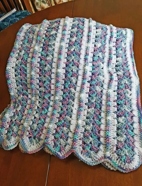 Mile a Minute Blanket [Free Crochet Pattern] Mile A Minute Afghan, Mile A Minute Crochet, Crochet Afghans Easy, Crochet Mile A Minute, Crocheted Afghans, Crochet Baby Blanket Free Pattern, Crochet Afghan Patterns, Crochet Afghan Patterns Free, Crochet Afgans