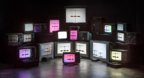 Pretty Poison, Crt Tv, Tv Installation, Lost Control, Sound Installation, 광고 디자인, Sound Art, Theatre Set, Retro Tv