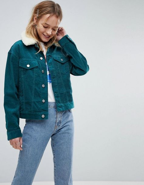 ASOS Cord Cropped Jacket in Emerald Green With Detachable Fleece Collar Fleece Jacket Outfit, Corduroy Sherpa Jacket, Green Denim Jacket, Envy Clothing, Borg Jacket, Denim Jacket Outfit, Basic Jackets, Outfit Combinations, Cropped Jacket