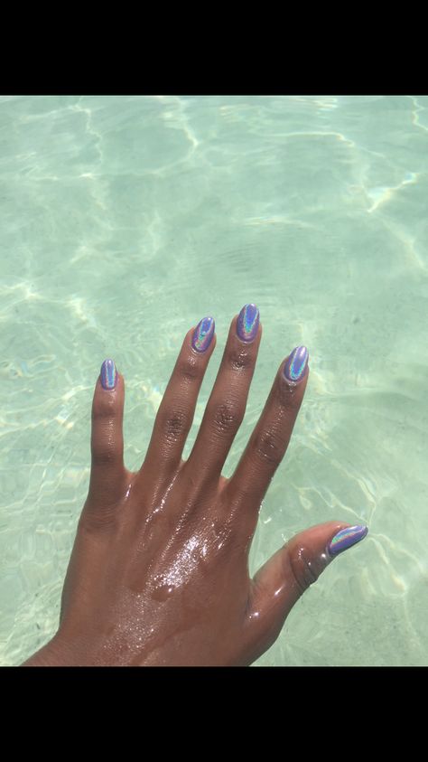 Simply But Cute Nails, Pastel Blue Purple Nails, Nail Polish For Beach Vacation, Vacation Color Nails, Beach Simple Nails, Pastel Purple Chrome Nails, Summer Nails Cat Eye, Chrome Vacation Nails, Blue Crome Nails Acrylic