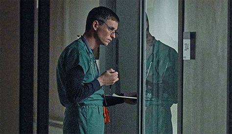 'The Good Nurse': Is Eddie Redmayne Oscar bound for villainous turn? Good Nurse Movie, The Good Nurse Movie, Eddie Redmayne Oscar, The Good Nurse, Good Nurse, Best Actor Oscar, Hiding In Plain Sight, Darren Aronofsky, Best Actress Award