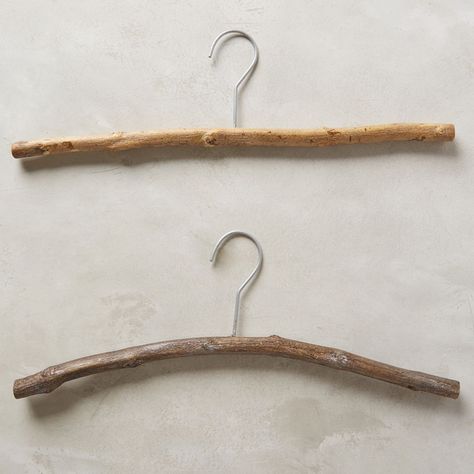 Handmade Fallen Tree Branch Hangers Takken Decor, Organizing Storage, Driftwood Branch, Branch Decor, Wood Hangers, Clothes Hangers, Wooden Hangers, Cleaning Accessories, Nature Crafts