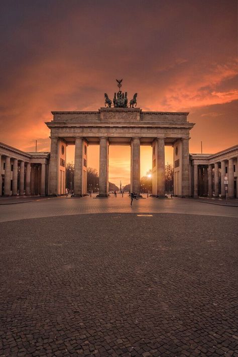 German Landmarks, Germany Background, Berlin Wallpaper, Berlin Germany Travel, Germany Poster, Visit Berlin, Dusseldorf Germany, Berlin Photos, Brandenburg Gate