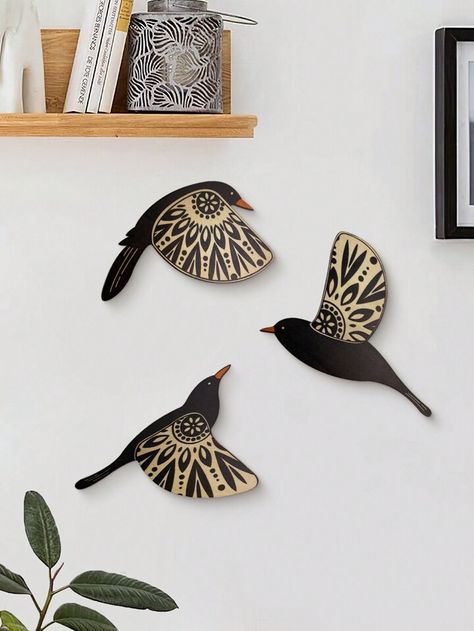 Photo Frame Diy, Bird Wall Hanging, Wall Hanging Decorations, Art Deco Accessories, Hummingbird Wall Art, Diy Photo Frames, Diy Display, Modern Birds, Frame Diy