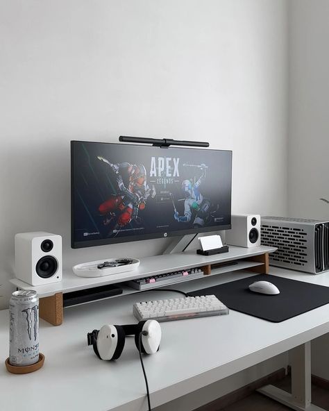 Desk Setup With Shelves, 27 Inch Monitor Setup, Single Monitor Gaming Setup, Small Gaming Desk Setup, Mac Desk Setup, Laptop Desk Setup, Coding Setup, Samurai Hairstyle, Best Pc Setup