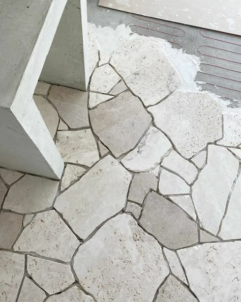 Crazy Pave, Kitchen Concrete, Outdoor Paving, Exterior House Colors Combinations, Crazy Paving, Outdoor Living Design, Backyard Inspiration, Casa Exterior, 아파트 인테리어