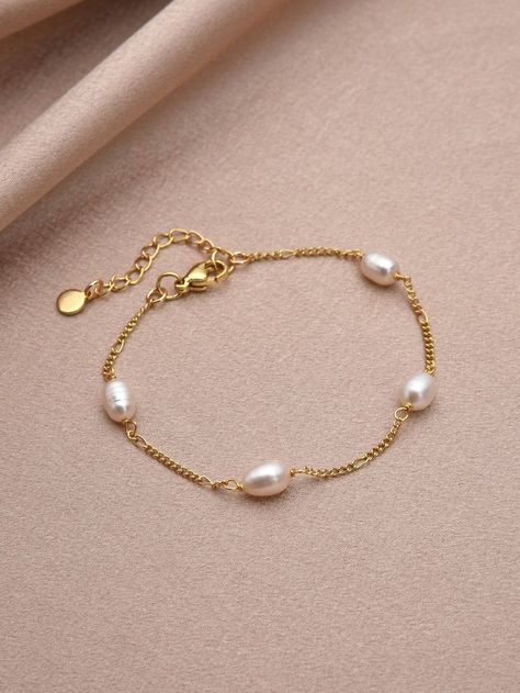 Pearl beaded bracelet