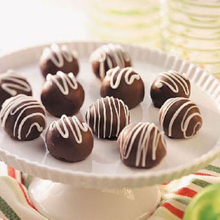 Lemon Cream Bonbons Recipe | Key Ingredient Bon Bons Recipe, Gluten Free Candy, Chocolate Candy Recipes, Candy Truffles, Christmas Candy Recipes, Truffle Recipe, Homemade Candies, Lemon Cream, Candy Making