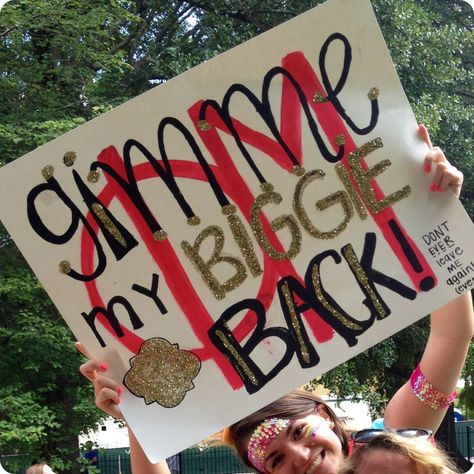 Bid Day sign for my big Bid Day Welcome Home Signs, Run Home Signs Sorority, Gamma Chi Signs Bid Day, Running Home Signs Sorority, Welcome Home Sorority Signs Bid Day, Rho Gamma Signs Bid Day, Bid Day Signs For New Members, Bid Day Signs, Sorority Signs