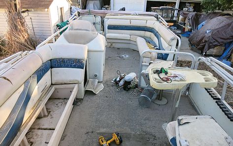 Homemade Pontoon Boat, Pontoon Makeover, Pontoon Boat Ideas, Pontoon Boat Decor, Diy Boat Seats, Pontoon Boat Furniture, Pontoon Anchor, Pontoon Seats, Pontoon Accessories