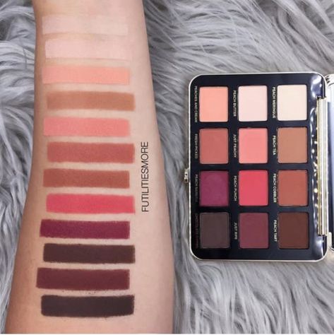 Too Faced Just Peachy Velvet Matte Eyeshadow Palette Peachy Palette, Too Faced Just Peachy, Trendy Eyeshadow, Makeup Pallets, Eyeshadow Collection, Matte Eyeshadow Palette, Aesthetic Life, Eyeshadow Palettes, Makeup Swatches