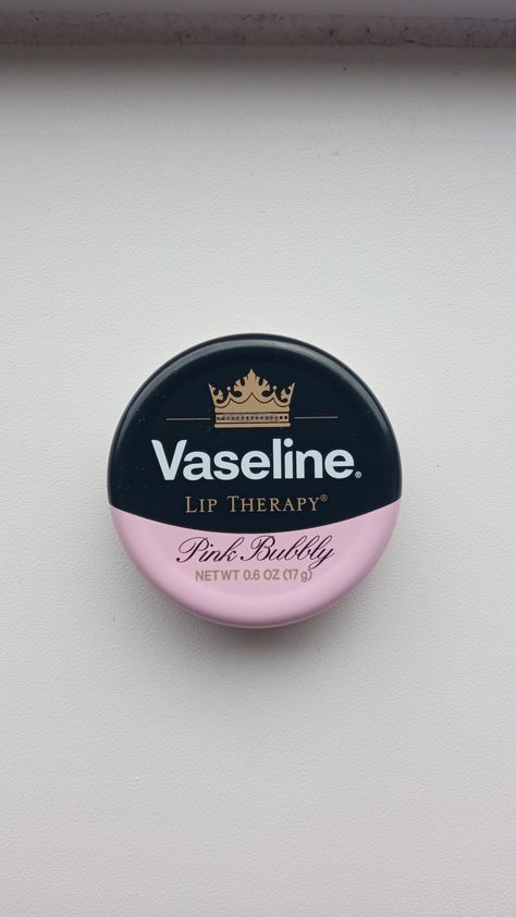 Pink Bubbly Vaseline! Vaseline Pink Bubbly, Vaseline Aesthetic, Scent Combos, Vaseline Lip Therapy, Tin Case, Lip Balm Collection, Vaseline Lip, Chest Congestion, Kawaii Stuff