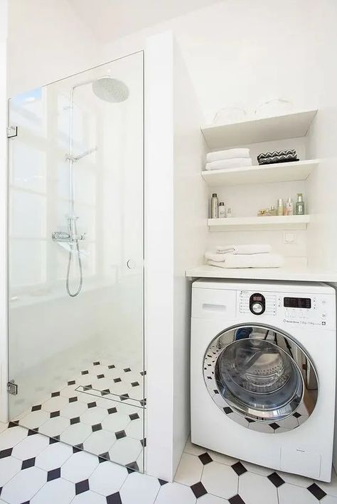 a black and white bathroom with a shower space, built in shelves and a washing machine looks cohesive and harmonious Laundry Bathroom Combo Layout Small Stacked, Utility With Shower And Toilet, Utility And Shower Room Ideas, Laundry Bathroom Combo, Bathroom With Laundry, Small White Bathrooms, Small Utility, Modern White Bathroom, Small Bathroom With Shower