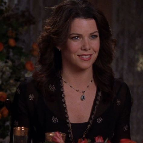 Lauren Graham, S Necklace, Lorelai Gilmore, Gilmore Girls, Cross Necklace, Beaded Jewelry, Beaded Jewellery