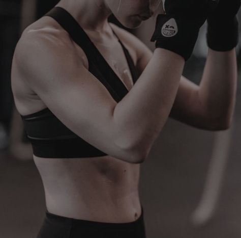 Fighter Girl Aesthetic, Boxer Girl Aesthetic, Secret Service Aesthetic, Female Fighter Aesthetic, Dnd Circus, Female Boxer Aesthetic, Fighter Aesthetic, Aesthetic Attraction, Female Mma