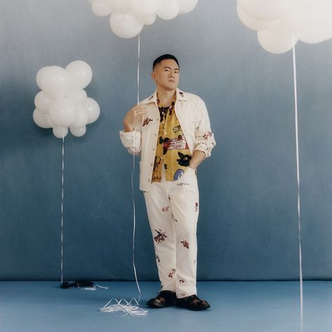 'SNL' Star Bowen Yang on Managing Chaos and 'Scamming' His Way Through Hollywood Bowen Yang, Among The Clouds, Minimalist Clothing, Andrew Scott, Andrew Christian, Room Deco, Night Live, Star Style, Saturday Night Live