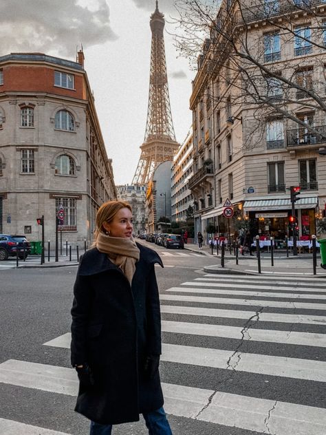 Your Guide to Visiting Paris in Winter Winter In Paris Aesthetic Outfit, Paris Attire Winter, Europe In January Outfits, France In December Outfits, Paris In February What To Wear In, Paris Winter Fashion Cold Weather, Paris Outfit December, France Winter Aesthetic, January In Paris