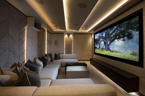 Small Theatre Room, Home Theatre Design, Meditation Room Design, Theatre Room Ideas, Tattoo Garden, Best Home Theater System, Home Theater Room Design, Theater Room Design, Garden Tattoo