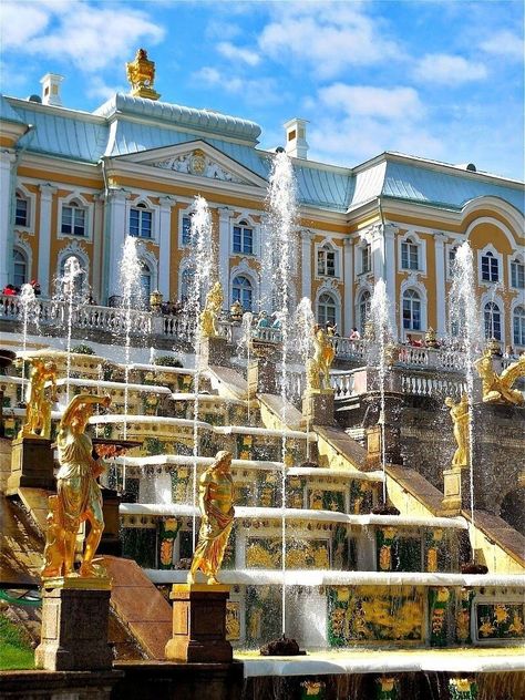 The Winter Palace Saint Petersburg, St Petersburg Palace, French Chateau Mansion, Russian Palace, Winter Palace St Petersburg, Extra Aesthetic, Russian Palaces, Peterhof Palace, Winter Landscape Photography