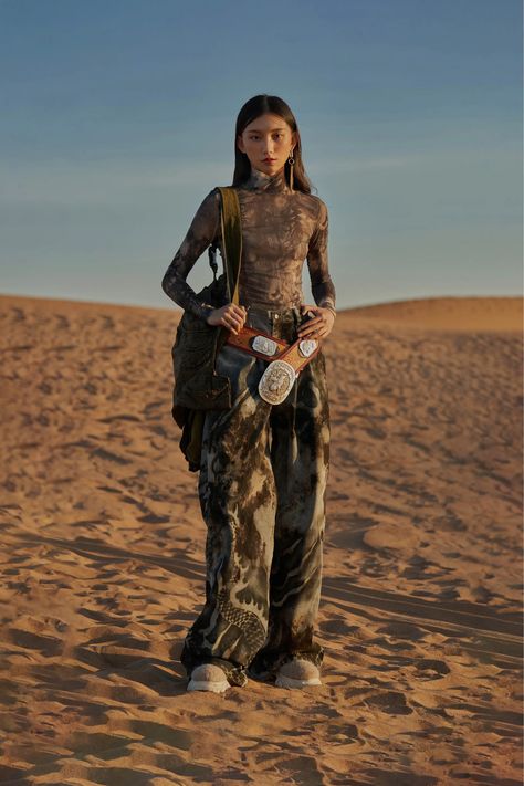 Angel Chen Fall 2022 Ready-to-Wear Collection | Vogue Desert Fashion Photography, Mongolian Fashion, Fall 2022 Ready To Wear, Mongolian Clothing, Nomad Fashion, Desert Photos, Winter 2022 Fashion, Angel Chen, Runway Men