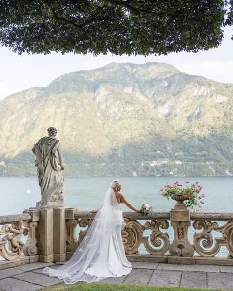 Wedding In Italy Lake Como, Wedding Venue Lake Como, Wedding At Lake Como, Villa Melzi Lake Como, Wedding In Lake Como, Lake Como Wedding Photos, Italy Wedding Photoshoot, Timeless Wedding Inspiration, Como Lake Wedding