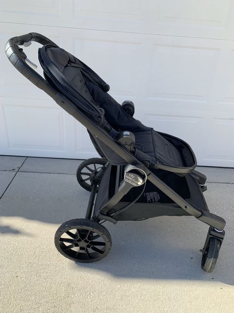 Anchoring Down in Second Grade Life: Stroller Review - Baby Jogger City Select Lux Baby Jogger Stroller, Baby Jogger City Select, Jogger Stroller, Best Baby Strollers, Stroller Reviews, Baby Jogger, Baby Shop, Stroller, Baby Strollers