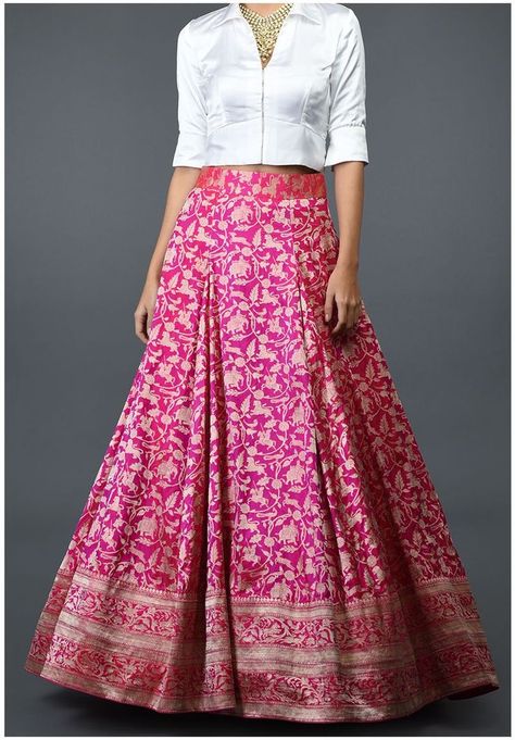 Long Skirt With Shirt, Shirt And Long Skirt, Crop Tops And Skirts, Banarasi Skirt, Long Blouse Designs, Cool Outfit Ideas, Wedding Couture, Tops And Skirts, Indian Outfits Lehenga