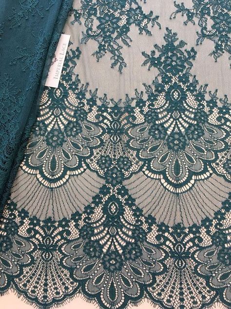 Green Lace Fabric, Lace Inspiration, Veil Lace, Magazine Crafts, Lace Veil, Point Lace, Border Embroidery Designs, Lace Veils, Wedding Lace