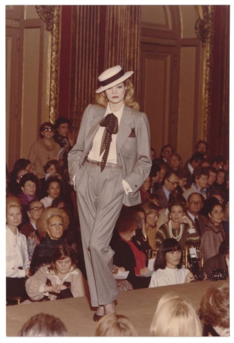 Womens Power Suit, Freja Beha Erichsen, Claude Montana, Fashion 1970s, Robert Mapplethorpe, Christie Brinkley, Azzedine Alaia, Diane Keaton, Marlene Dietrich