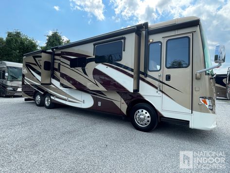 2019 Newmar Ventana 4037 For Sale in La Vergne, TN - RV Trader Heat Pump Air Conditioner, Sony Led Tv, 4 Door Refrigerator, Sony Led, Refrigerator Sizes, Class A Rv, Whirlpool Refrigerator, Rv Trader, Used Rvs