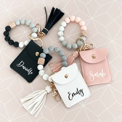 Bangle Making, Anting Manik, Best Bridesmaid Gifts, White Wallet, Beads Making, Wrist Wallet, Bangles Making, Keychain Design, Personalized Gifts For Her