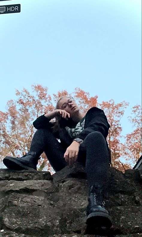 Sitting On A Ledge, Anatomy, Couple Photos, Art