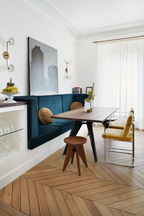 Table With Bench Against Wall, Bench Against Wall, Corner Banquette Seating, Wood Banquette, Curved Banquette Seating, Leather Banquette Seating, Usa Living, Table With Bench, Built In Banquette