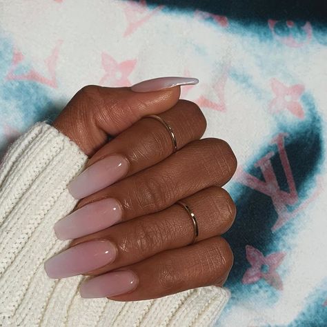 Manicured Nails, Maquillage On Fleek, Milky Nails, Nagellack Trends, Work Nails, Nagel Inspo, Oval Nails, Neutral Nails, Girls Nails