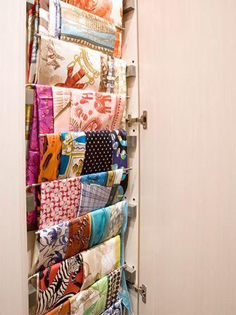 How to organize your scarves this winter! Organizing Scarves, How To Store Scarves, Scarf Rack, Organizational Design, Scarf Storage, Tips For Organizing, Scarf Organization, Dressing Room Closet, Wardrobe Organisation