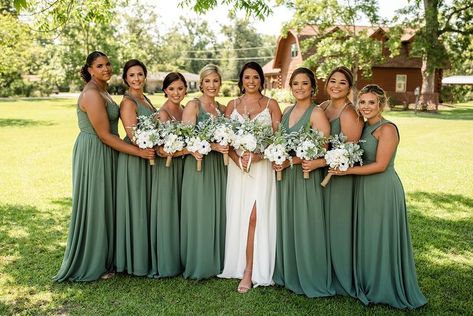 Azazie on Instagram: “This glowing bride is holding on tight to her squad in Eucalyptus! 💚 ⁠ ⁠ Double-tap and then tell us if you're using Eucalyptus for your…” Groomsmen Dress, Mismatched Dresses, Wedding Theme Inspiration, Azazie Dresses, Navy Blue Bridesmaid Dresses, Wedding Party Outfits, Bridesmaid Colors, Sage Green Wedding, Azazie Bridesmaid Dresses