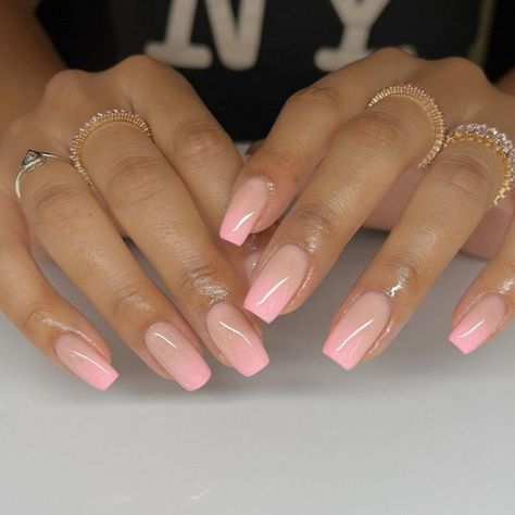 Classy Pink Ombre Nails, Structured Nail Manicure, Structured Gel Manicure, Structured Manicure, Ombre Nail Colors, Pastel Pink Nails, Pink Tip Nails, Coffin Nails Ombre, Pink Nail Art Designs