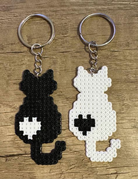 Perfect best friend or significant other keychains!  *Handmade to order. **Exchanges are available within 30 days, should the keychain break. Perler Bead Phone Charms, Things To Make With Melting Beads, Cute Perler Bead Coasters, Friendship Perler Beads, Perler Designs Ideas, Killua Perler Beads, Perler Bead Jellyfish, Mom Perler Beads, Iron Beads Keychain