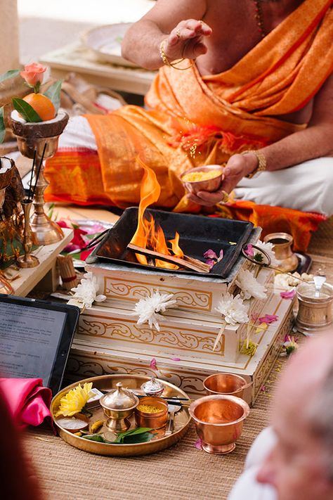 Indian Wedding Fire Ceremony, South Indian Wedding Rituals, Indian Wedding Ceremony Photography, Indian Vision Board, Tamil Wedding Aesthetic, Temple Wedding Indian, Hindu Wedding Aesthetic, Indian Wedding Mood Board, South Indian Wedding Aesthetic