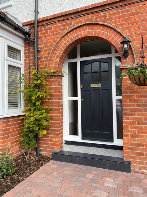 1930 House Exterior, 1930s House Exterior Uk, 1930s Semi Detached House, 1930s House Exterior, 1930s House Renovation, Rendered Houses, Black Front Door, Front Door Steps, House Front Porch