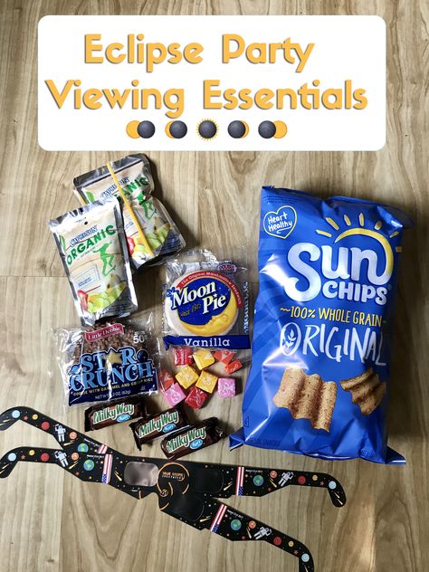 Solar Eclipse Treats For Kids, Total Solar Eclipse 2024 Party Food, Snacks For Eclipse Party, Total Eclipse Snacks, Solar Eclipse Birthday, Eclipse Party Food Ideas, Eclipse Snacks For Kids, Solar Eclipse Treats, Solar Eclipse Party Food For Kids