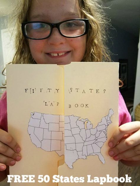 Studying the 50 states is something I still remember because I absolutely loved it! It was probably my favorite part of 5th grade. Now, I get to teach my girls the same stuff. The states and capita… States Printables Free, Lap Book Ideas, Lapbooks Free, 50 States Activities, Plant Lap Book, Slime Easy, Lapbook Ideas, Lap Book Templates, Us Geography