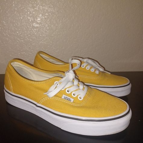 VANS AUTHENTIC COLOR THEORY Golden Yellow men's sneakers Sz 7 Vans Authentic, Golden Yellow, Color Theory, Men's Sneakers, Casual Sneakers, Classic Design, Skateboard, Lace Up, For Men