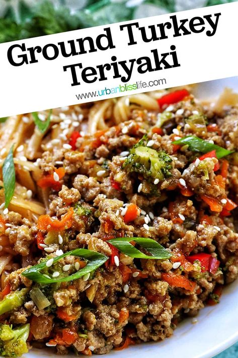 This easy ground turkey teriyaki recipe is a quick and easy weeknight dinner that you can make in under 30 minutes! Get the easy recipe at UrbanBlissLife.com. Ground Turkey Teriyaki, Teriyaki Recipe, Dinner Recipes For Family, Easy Weeknight Dinner, Breast Recipe, Quick Weeknight Dinners, Cooking Guide, Ground Turkey Recipes, Vegetarian Recipes Dinner