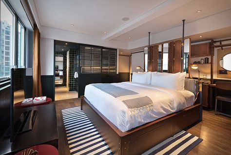 Located in the legendary nightlife district of WanChai, this independent boutique hotel in Hong Kong has had a complete overhaul, and boy does it look gorgeous. With help from the creative minds of design firm A Work of Substance, the hotel has tot Basement Guest Rooms, Urban Hotels, Architecture Restaurant, Hong Kong Hotels, Wan Chai, Hotel Inspiration, Hotel Room Design, Small Apartment Design, Interiors Dream