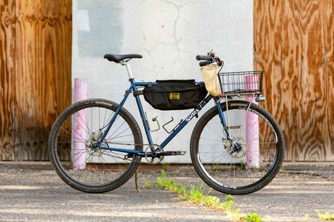 Make It Your Own | The Zip-Tied Urban Bikepacking Straggle Rat | Custom Surly Bike Build | Surly Bikes Commuter Bike Style, Surly Straggler, Rivendell Bicycle Works, Surly Bike, Surly Bikes, Pack Rat, Bikepacking Gear, Bike Packing, Bicycle Touring